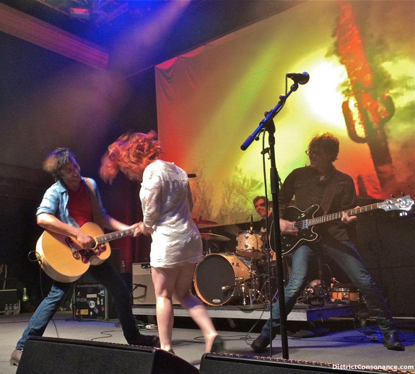 Old 97s and Loveless close out the night together.